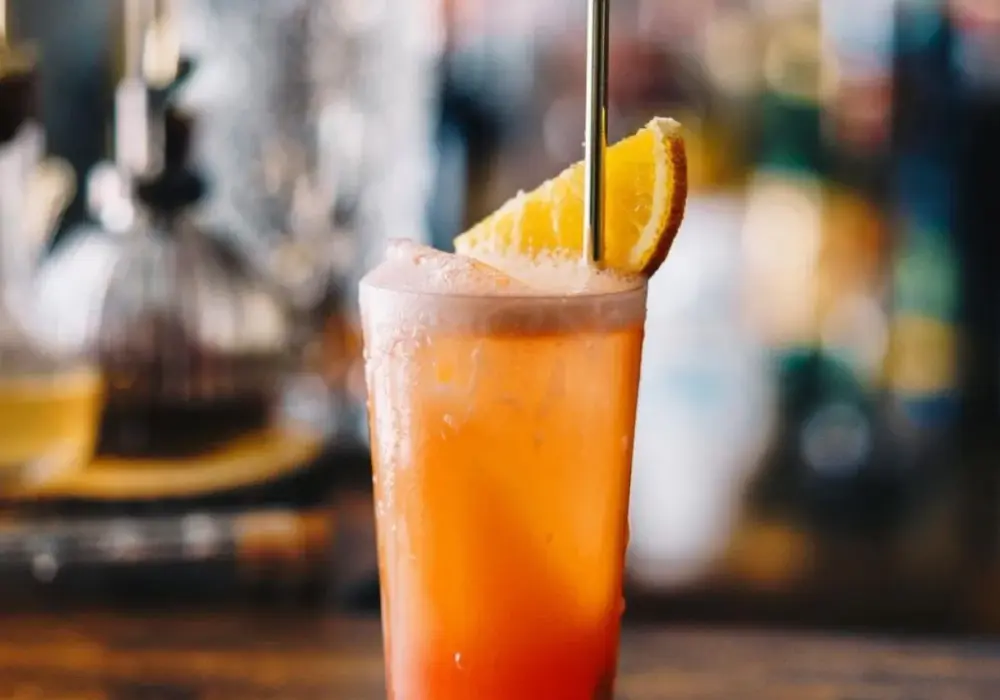 Campari Orange - Przepis na idealny drink w włoskim stylu