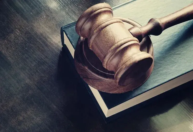Co to przepis prawny? Kluczowe informacje i przykłady w praktyce