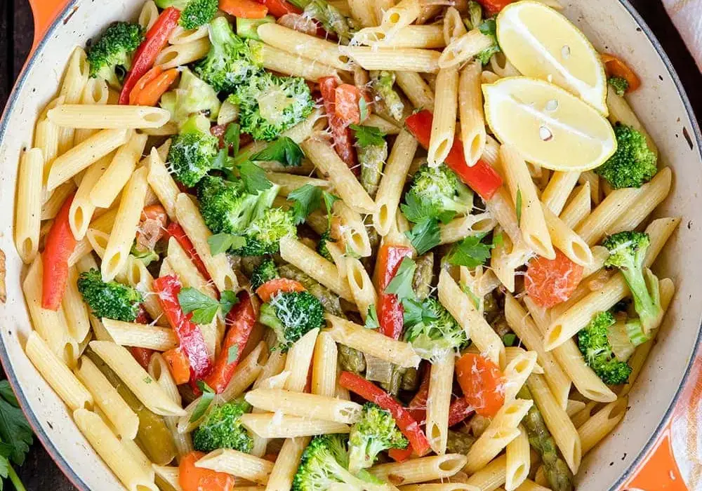 Penne primavera - prosty przepis na zdrowy i pyszny obiad