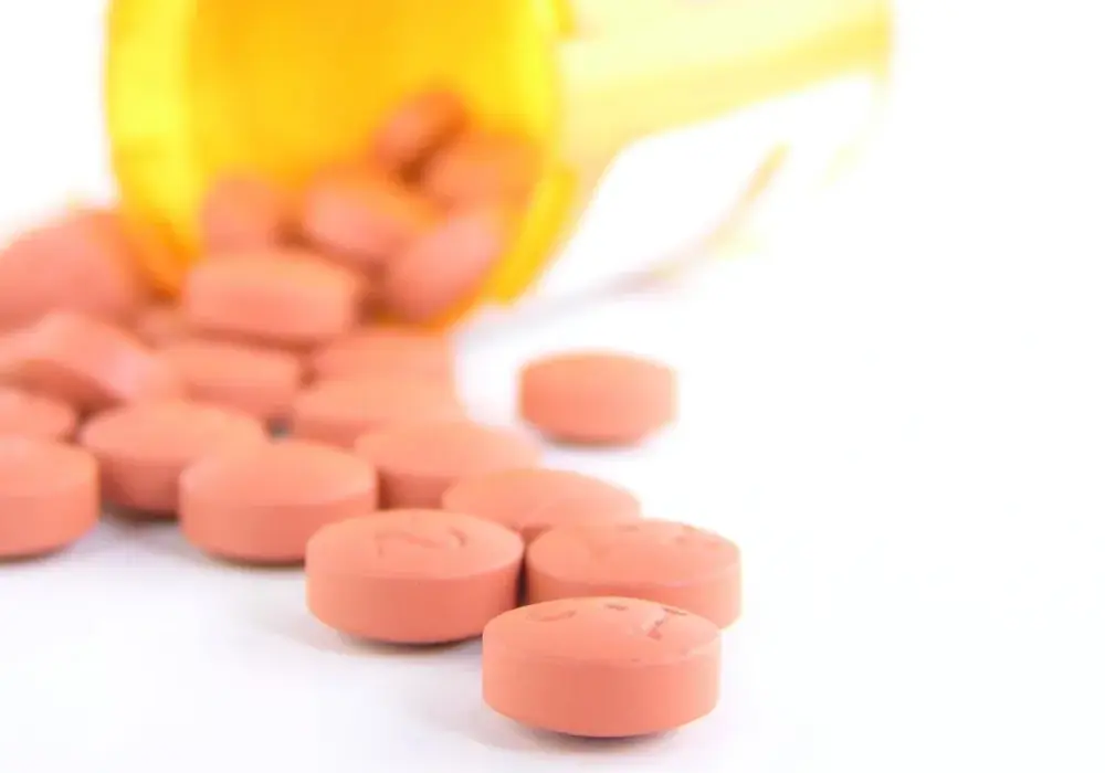 Escitalopram - dawkowanie, skutki uboczne i interakcje