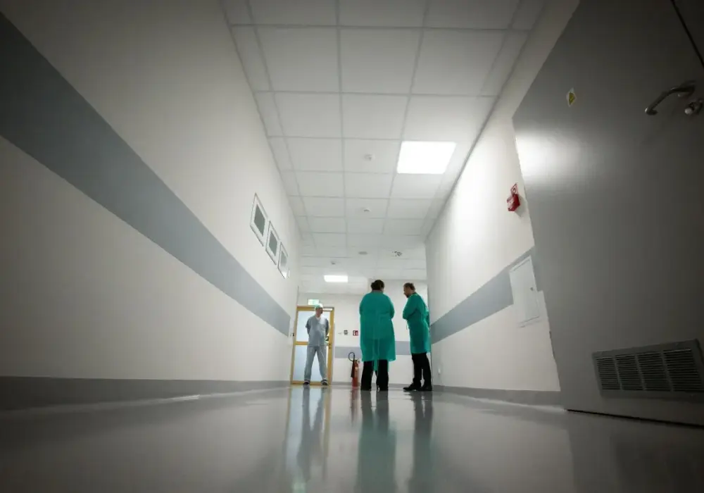 Zarobki lekarzy w Polsce - Ile naprawdę dostają?