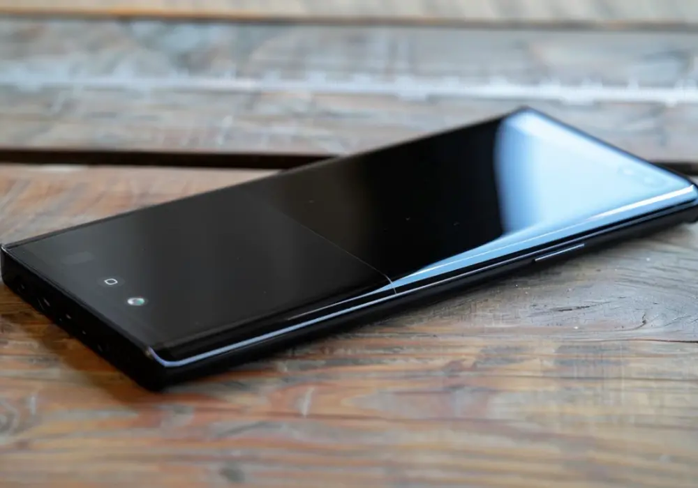iPhone 12 Pro/Pro Max - dokładne wymiary obudowy każdego z wariantów