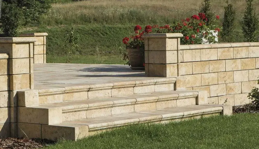 Schody zewnętrzne z czego? 5 najlepszych materiałów - wady i zalety