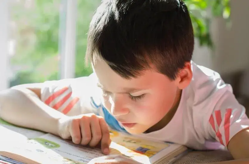 Czy dysleksja jest uleczalna? Fakty, terapie i wsparcie