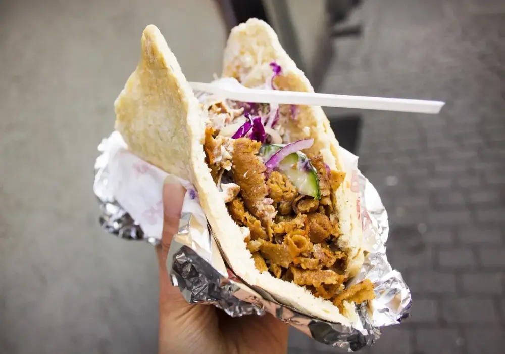 Gdzie jest kebab? Odkryj najlepsze miejsca na pysznego kebaba w Polsce