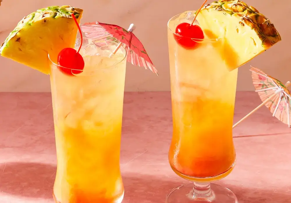 Przepis na Bahama Mama drink, który zachwyci Twoje podniebienie