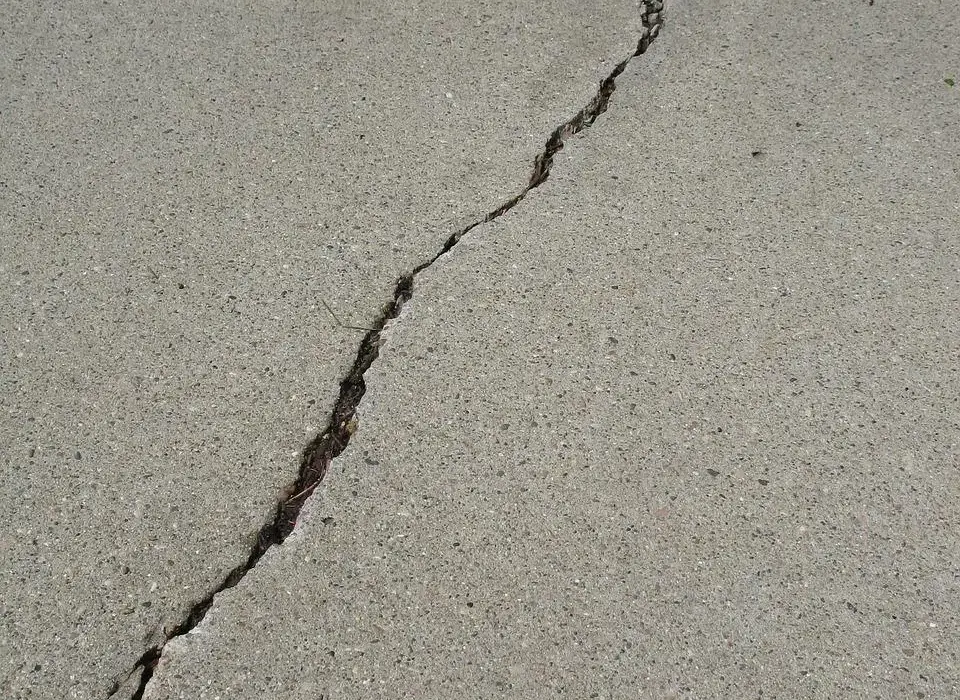 Jak przerobić schody betonowe i nadać im nowy, atrakcyjny wygląd