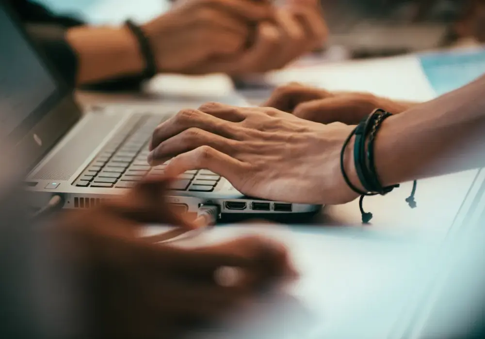 Smart kontrakty i automatyzacja zakładów