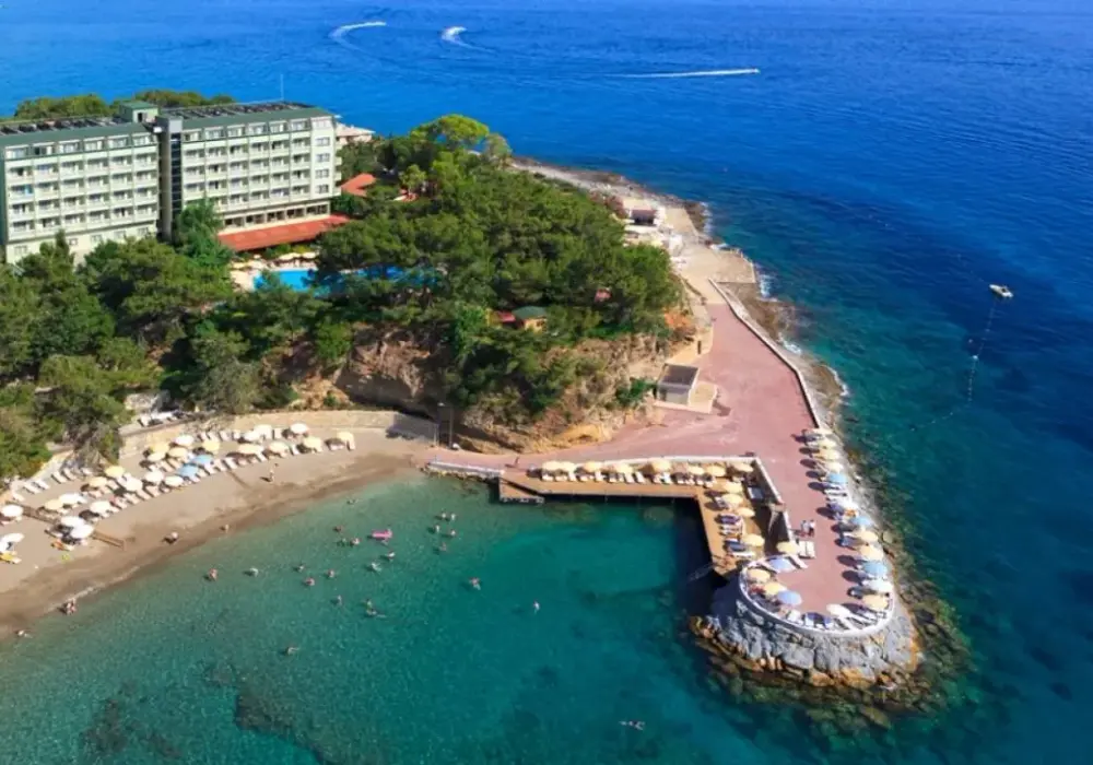 Incekum West Hotel: Raj na klifie z prywatną plażą w Turcji