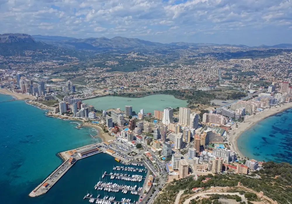 Calp w prowincji Alicante - najpiękniejsze atrakcje na Costa Blanca