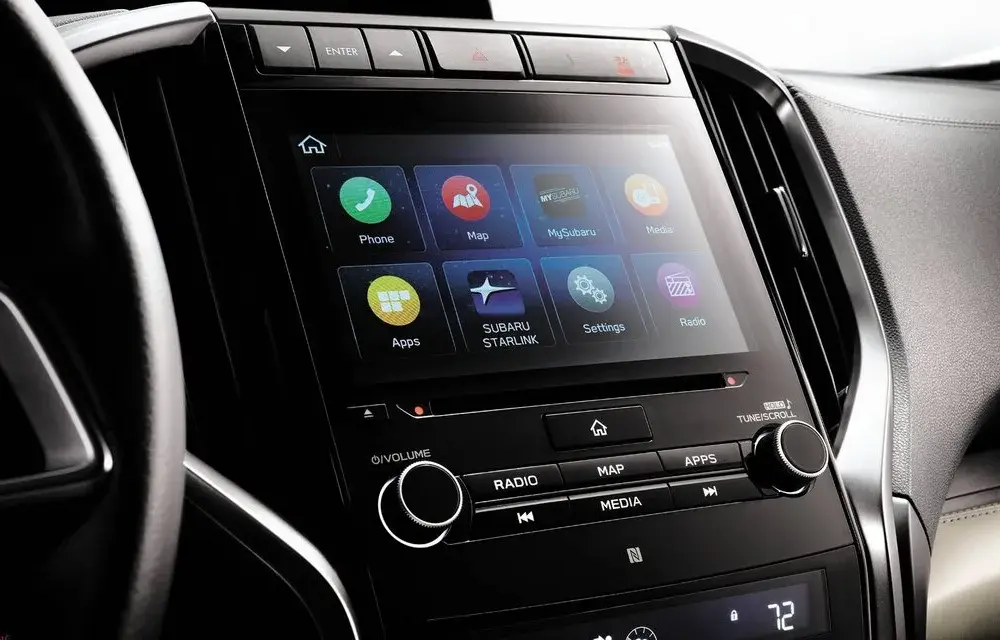 Écran tactile voiture : avantages, fonctionnalités et modèles à connaître