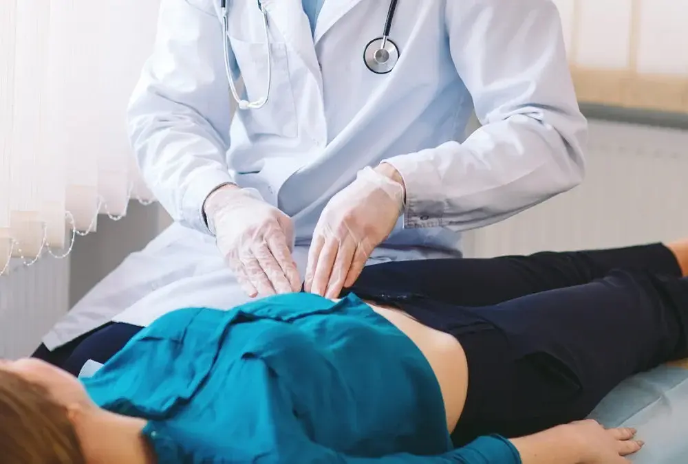 Lekarz od brzucha i jelit - kim jest gastroenterolog i co leczy?