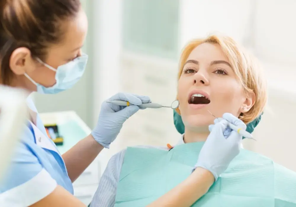 Ile kosztuje prywatna wizyta u dentysty? Sprawdź ceny i porady