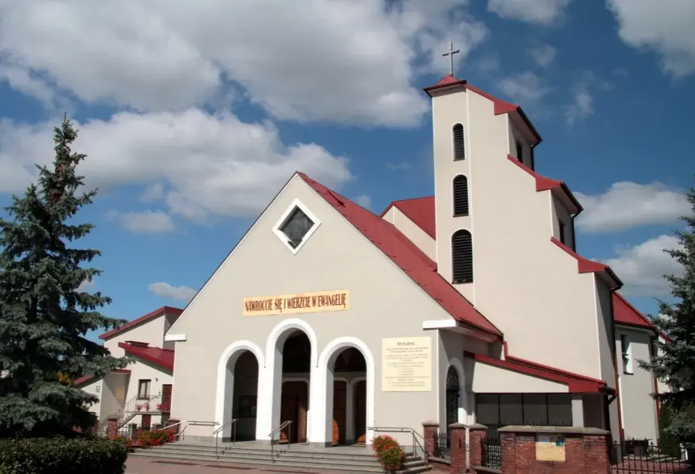Parafia Chrystusa Króla w Radomiu - Historia, Msze i Wydarzenia Wspólnoty
