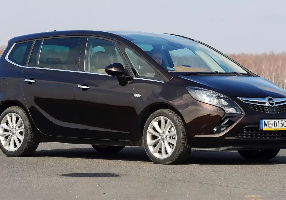 Opel Zafira C: który silnik diesla wybrać, aby zaoszczędzić?