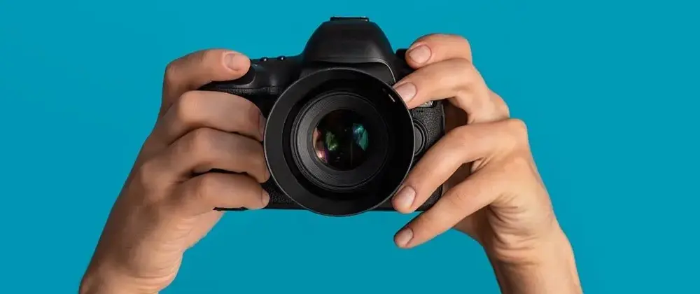 Zoom w aparacie: poznaj różnice między optycznym a cyfrowym rozwiązaniem