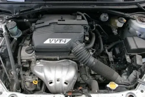 Toyota RAV4: jaki silnik wybrać, by uniknąć kosztownych błędów? Porównanie i porady