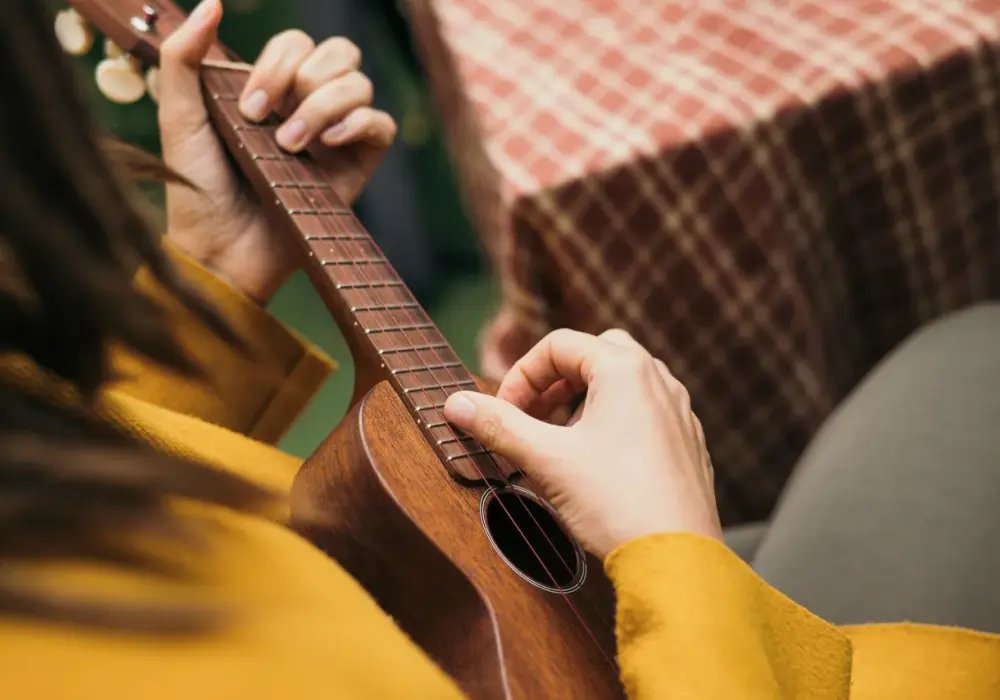 Aloha, muzyko! Jak hawajski instrument podbił serca graczy na całym świecie?