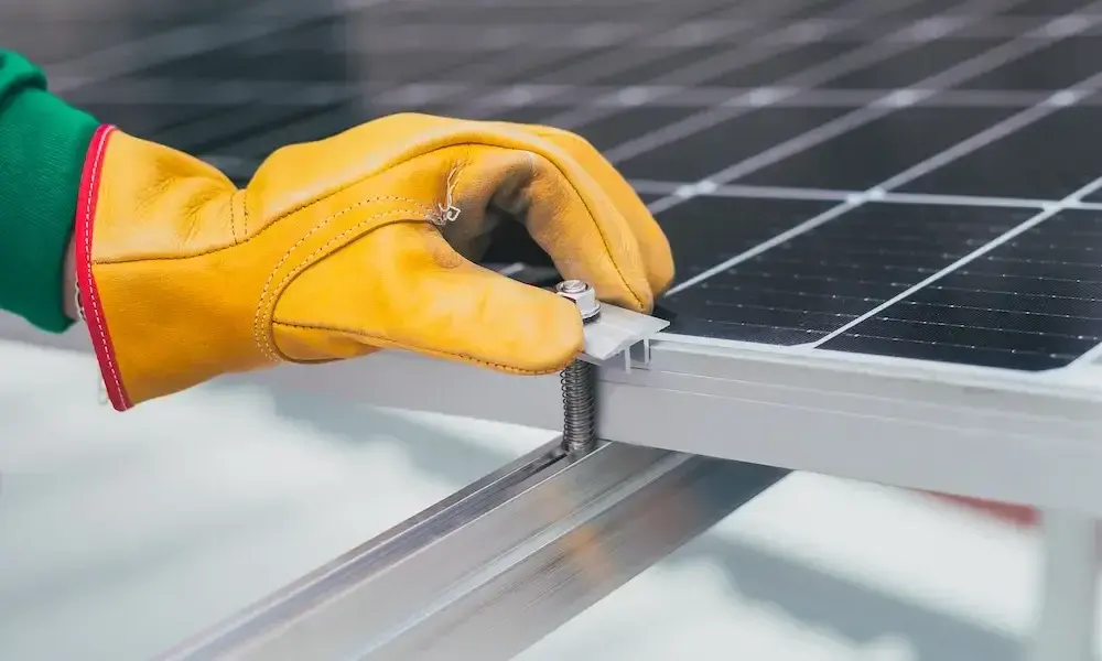Gdzie kredyt na fotowoltaikę? Poznaj najlepsze opcje finansowania energii słonecznej