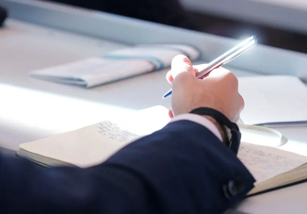 Co po rozszerzonej biologii? Odkryj możliwości studiów i kariery