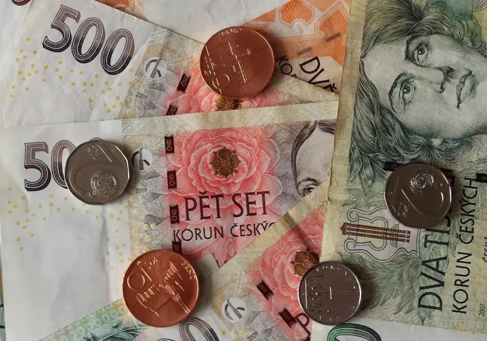 Jaka waluta w Czechach? Wszystko o koronie czeskiej i płatnościach