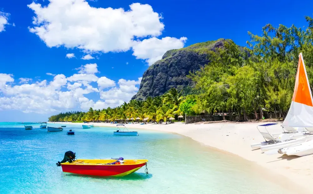 Mauritius: Rajska Wyspa - Luksusowe Wakacje z Bezpośrednimi Lotami