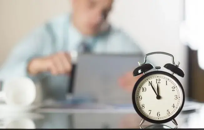 Wzór umowy o pracę z zadaniowym czasem - kompletny przykład