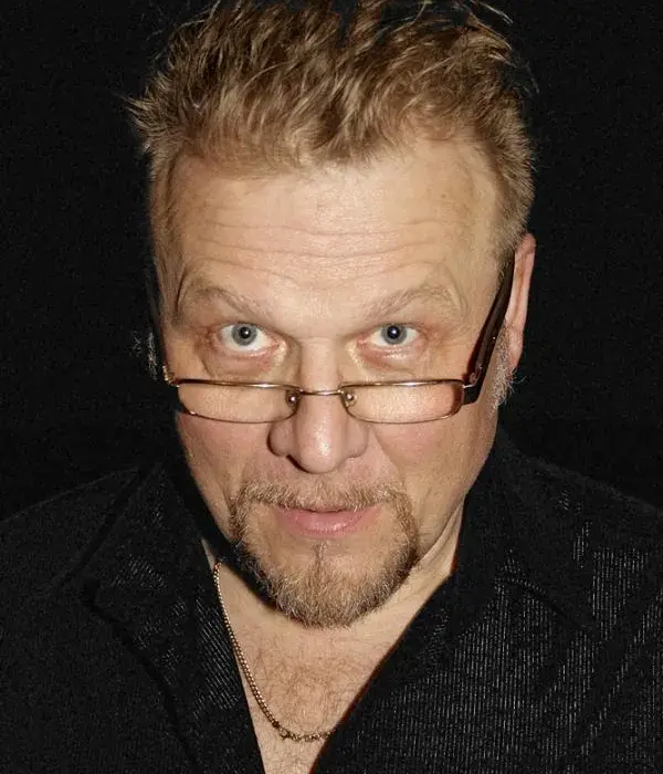 Jacek Lenartowicz aktor: Fascynująca biografia i niezapomniane role
