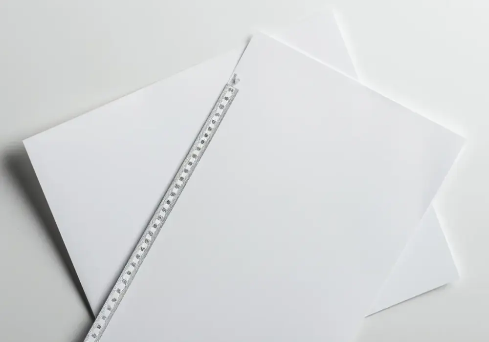 Format A4 kontra A5 - Jakie są różnice między tymi rozmiarami papieru?