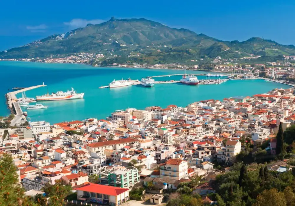 Ile trwa lot z Katowic na Zakynthos? Sprawdź czas przelotu i opóźnienia