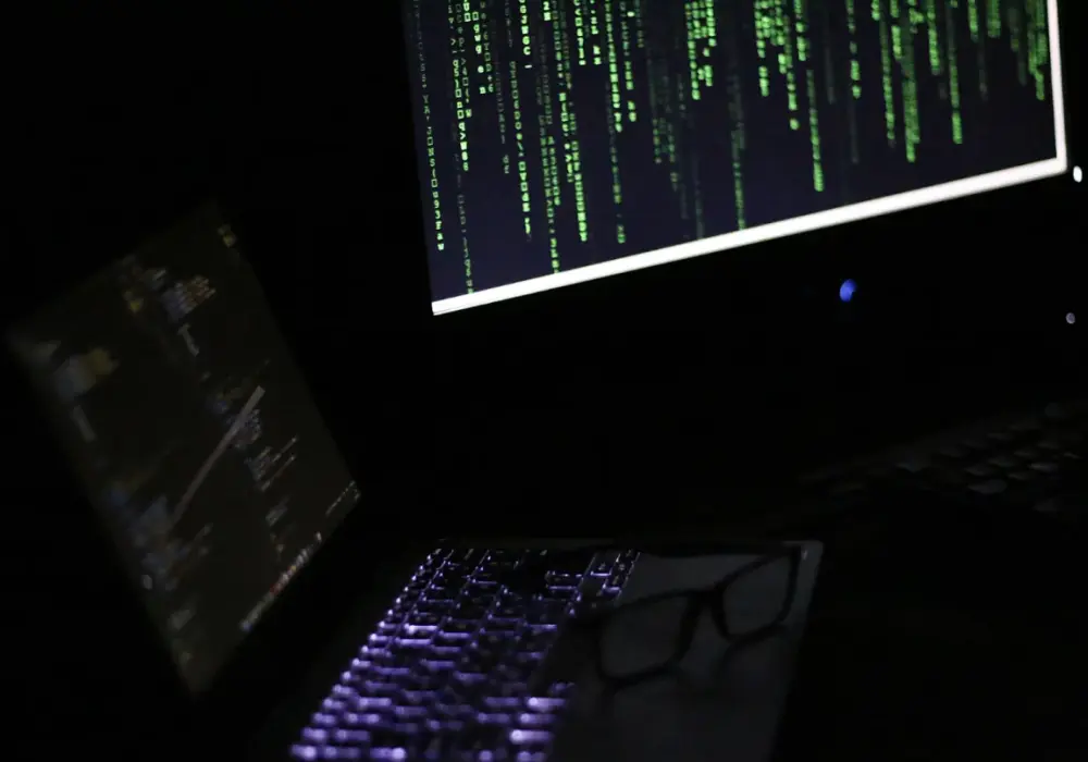 Cyber‑kastomizacja — od wyglądu awatara do osobistej ekonomii