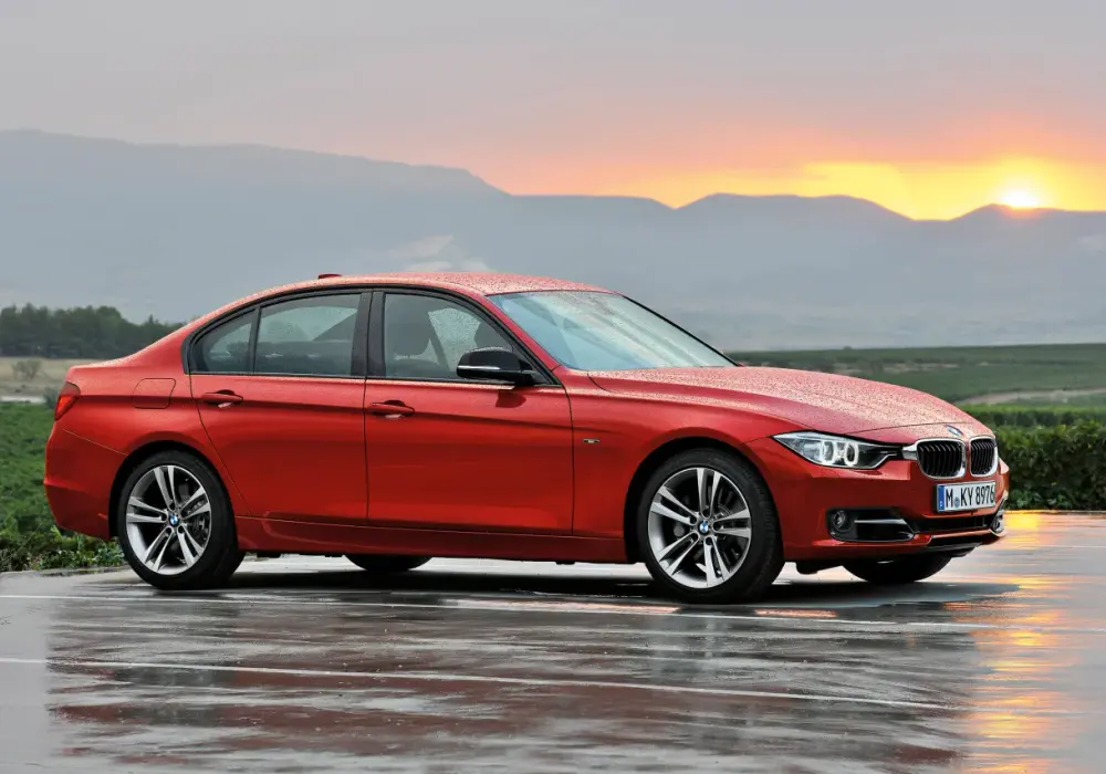 BMW F30 335i - pełne specyfikacje, ceny i opinie użytkowników