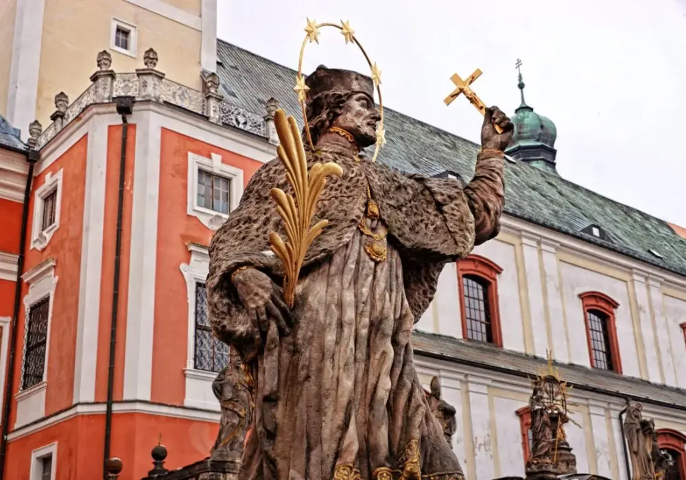 Broumov atrakcje: Odkryj ukryte skarby i fascynujące miejsca