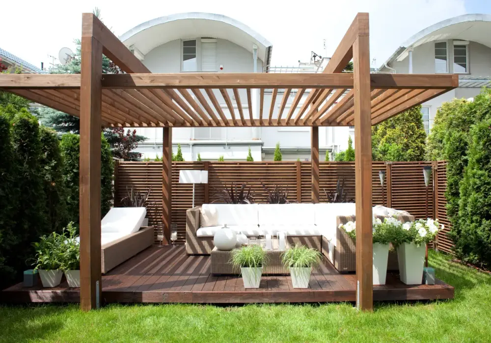 pergola z drewna klejonego