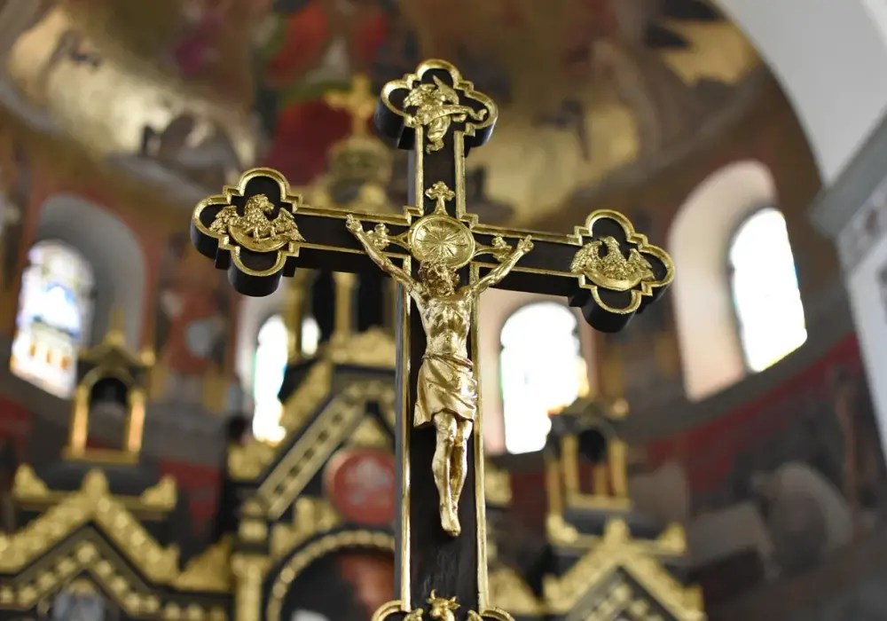 Niedzielna msza w sobotę od której godziny? Sprawdź szczegóły!