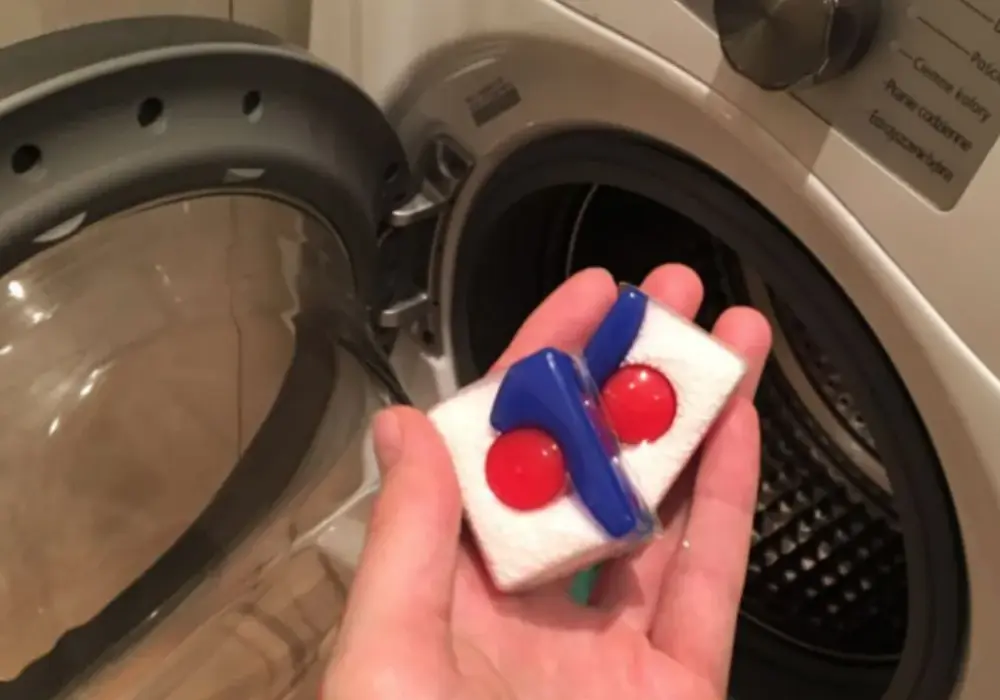 Skuteczne czyszczenie pralki tabletką do zmywarki: poradnik krok po kroku