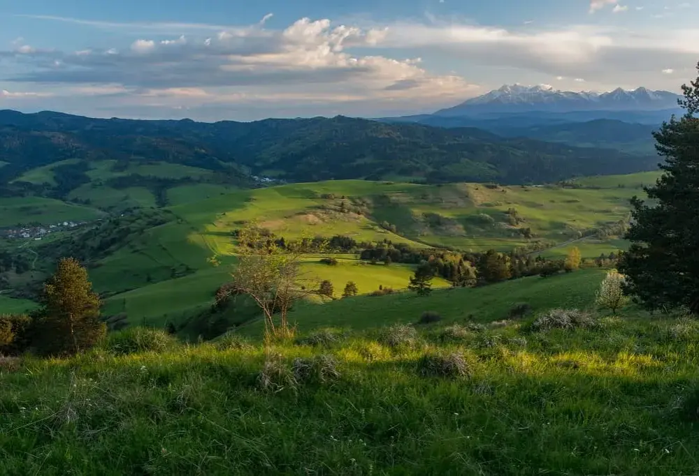 Pieniny atrakcje turystyczne, które musisz zobaczyć na wyjeździe