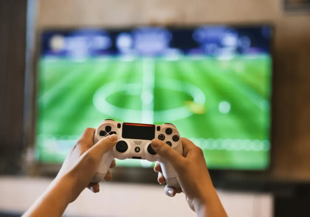 W co warto zagrać w 2025 roku? Najlepsze tytuły na PC i konsole