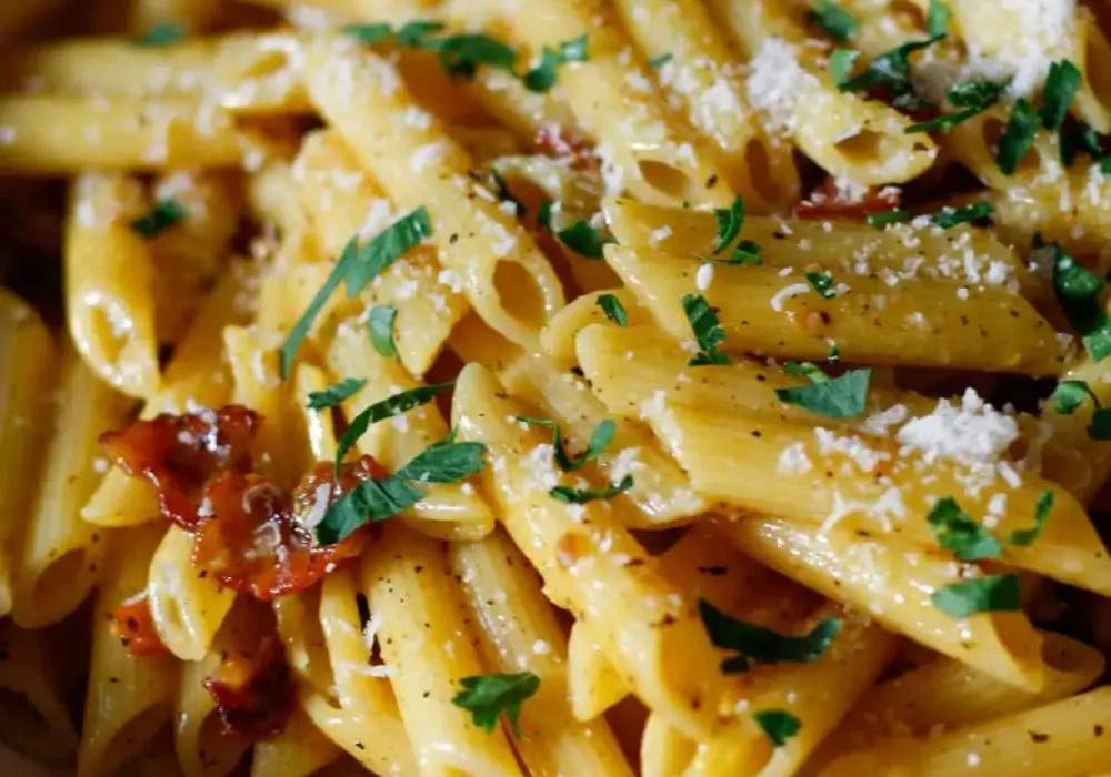 Prosty przepis na penne carbonara – jak uniknąć błędów i zrobić idealne danie