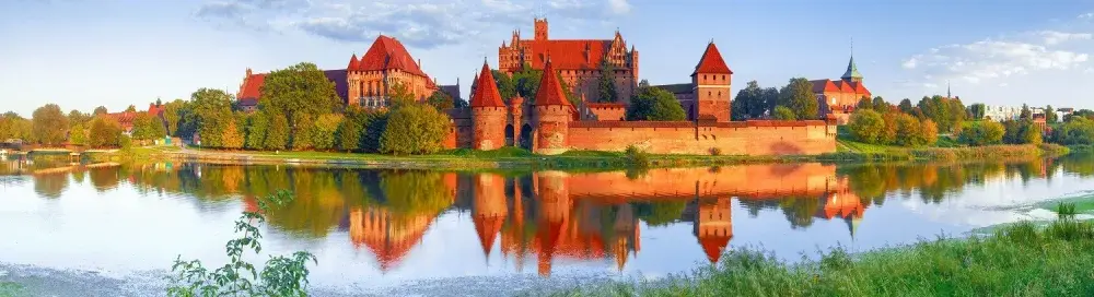 Zamek w Malborku opis: Tajemnice gotyckiej architektury i historii