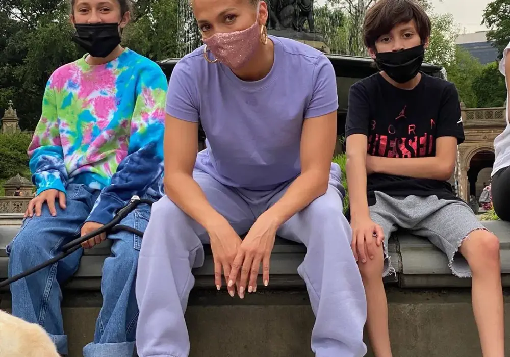 Czy Jennifer Lopez ma dzieci? Wszystko o jej rodzinie i macierzyństwie