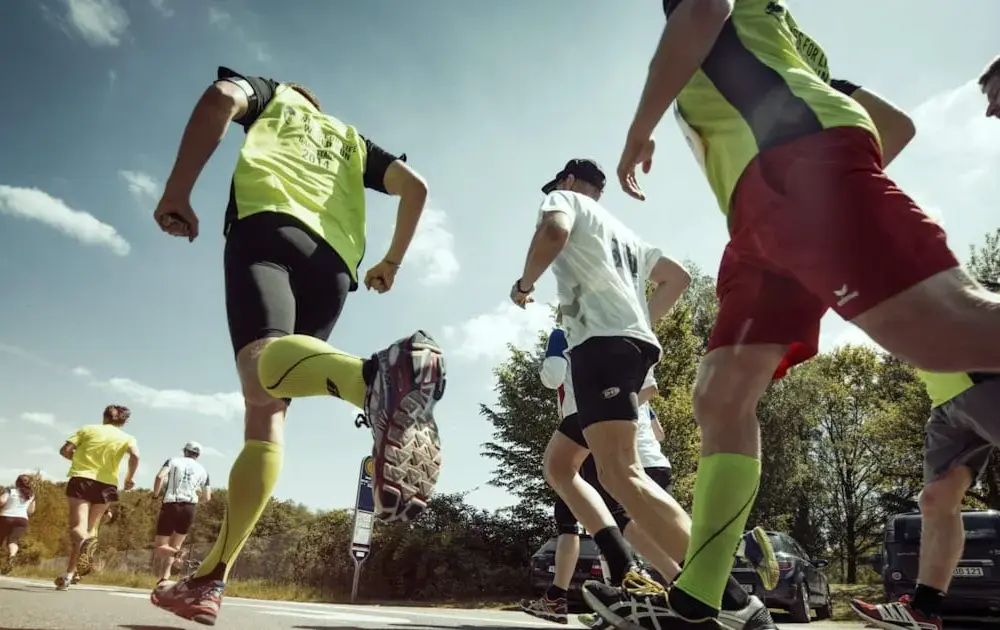 Jak trenować do maratonu i uniknąć kontuzji - skuteczne plany treningowe