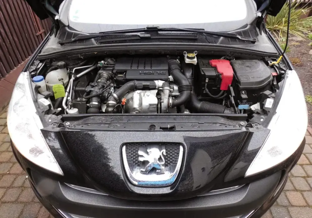 Jaki olej do peugeot 308 1.6 benzyna, aby uniknąć problemów z silnikiem?