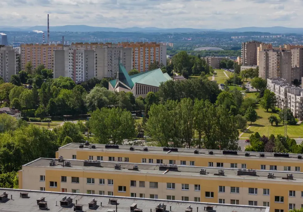 Jak dojechać do osiedla złotego wieku w Krakowie - sprawdź trasy i połączenia