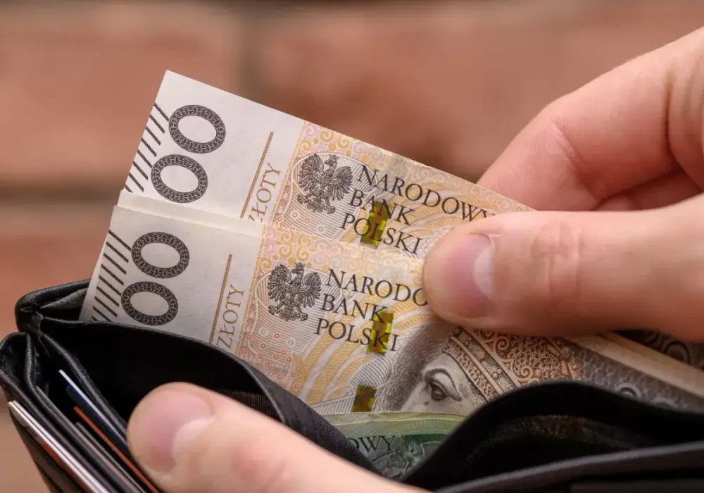 Trzynasta emerytura - komu przysługuje i kiedy wpływa?