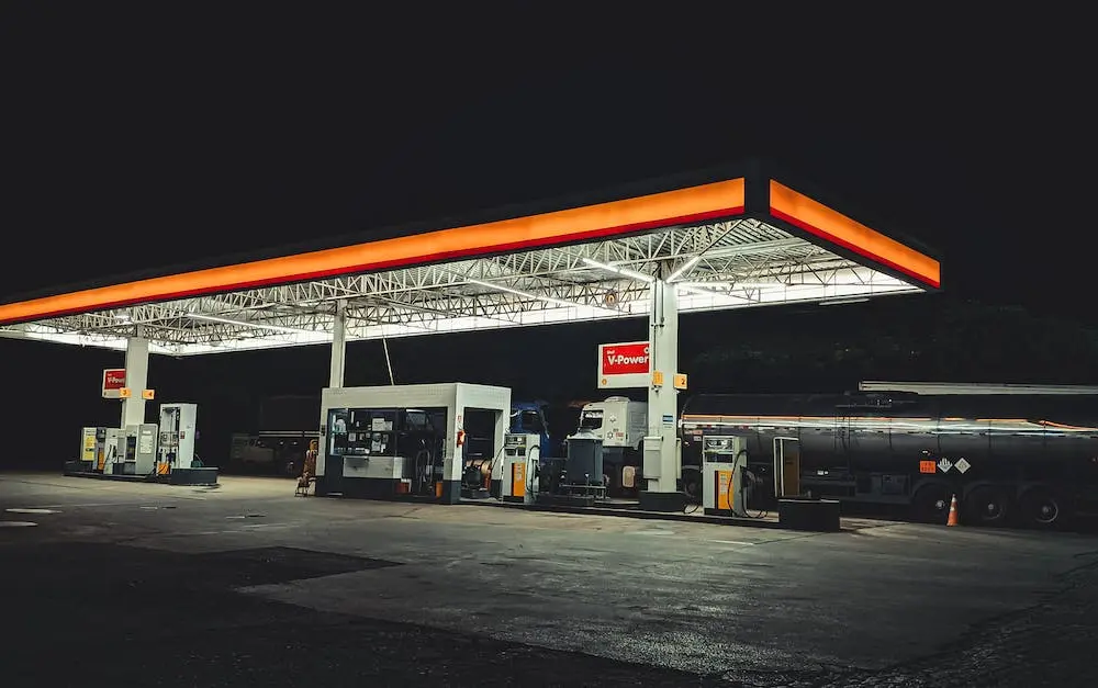 Piec Gazowy Dwufunkcyjny z Zamkniętą Komorą Spalania - Klucz do Efektywnego Ogrzewania Domu