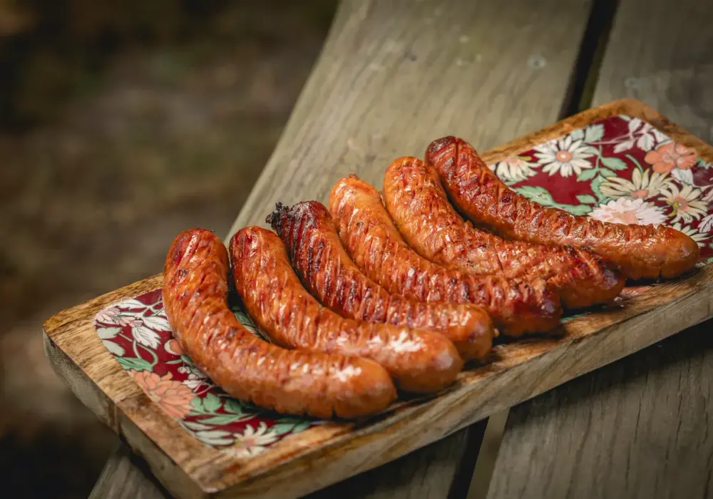 Idealna kiełbasa na grilla - Jak ją wybrać i perfekcyjnie przyrządzić?