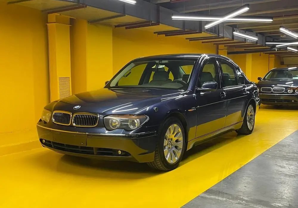 BMW E67 - Opancerzona Seria 7. Czy warto kupić?