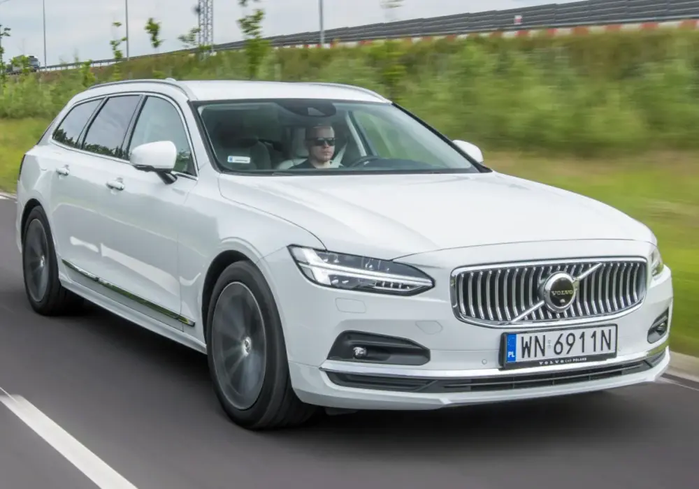 Volvo V90 Cross Country: Opinie, Wady, Usterki i Koszty Utrzymania