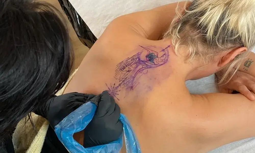Najmodniejsze tatuaże: 7 trendów które podbijają Instagram